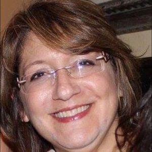 Meet your Posher, Hali